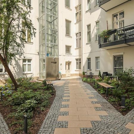 4 Personen Altbau Apartment Nahe Kurfuerstendamm - Romeo & Julia Берлин Экстерьер фото