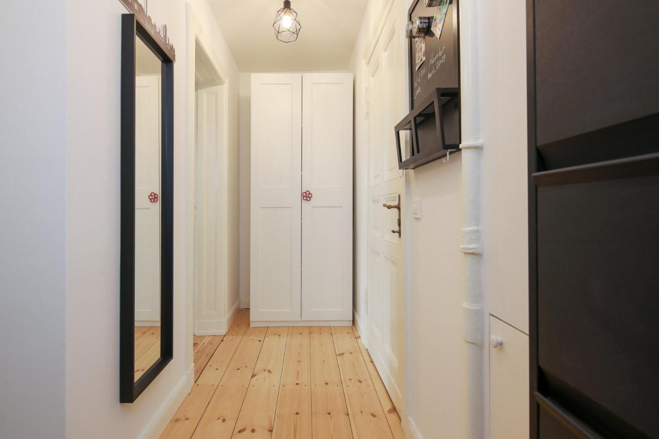 4 Personen Altbau Apartment Nahe Kurfuerstendamm - Romeo & Julia Берлин Экстерьер фото